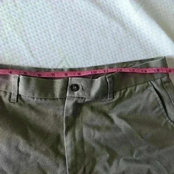 McCarty, beige pant, Size  32 x 28 - Picture 5 of 6